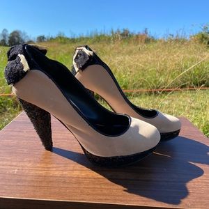 Daytrip light pink heels